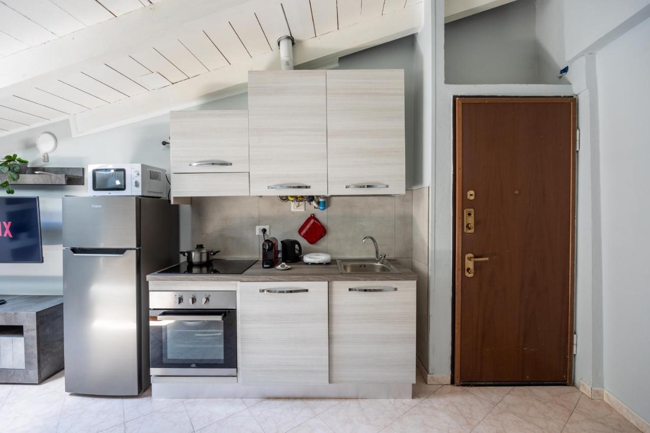 Appartamento Free Parking Tiny House Wifi Netflix 15 Minuti Dal Duomo Milano Esterno foto