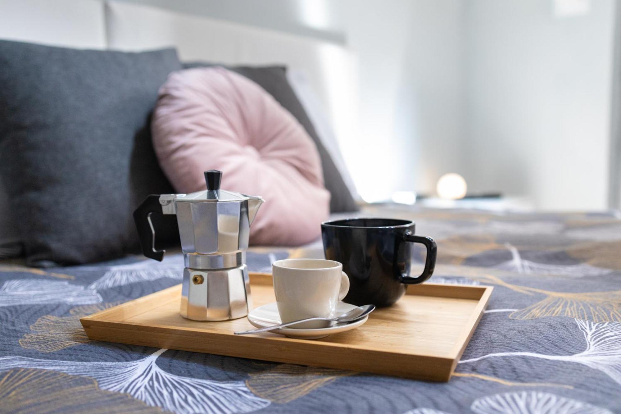 Appartamento Free Parking Tiny House Wifi Netflix 15 Minuti Dal Duomo Milano Esterno foto