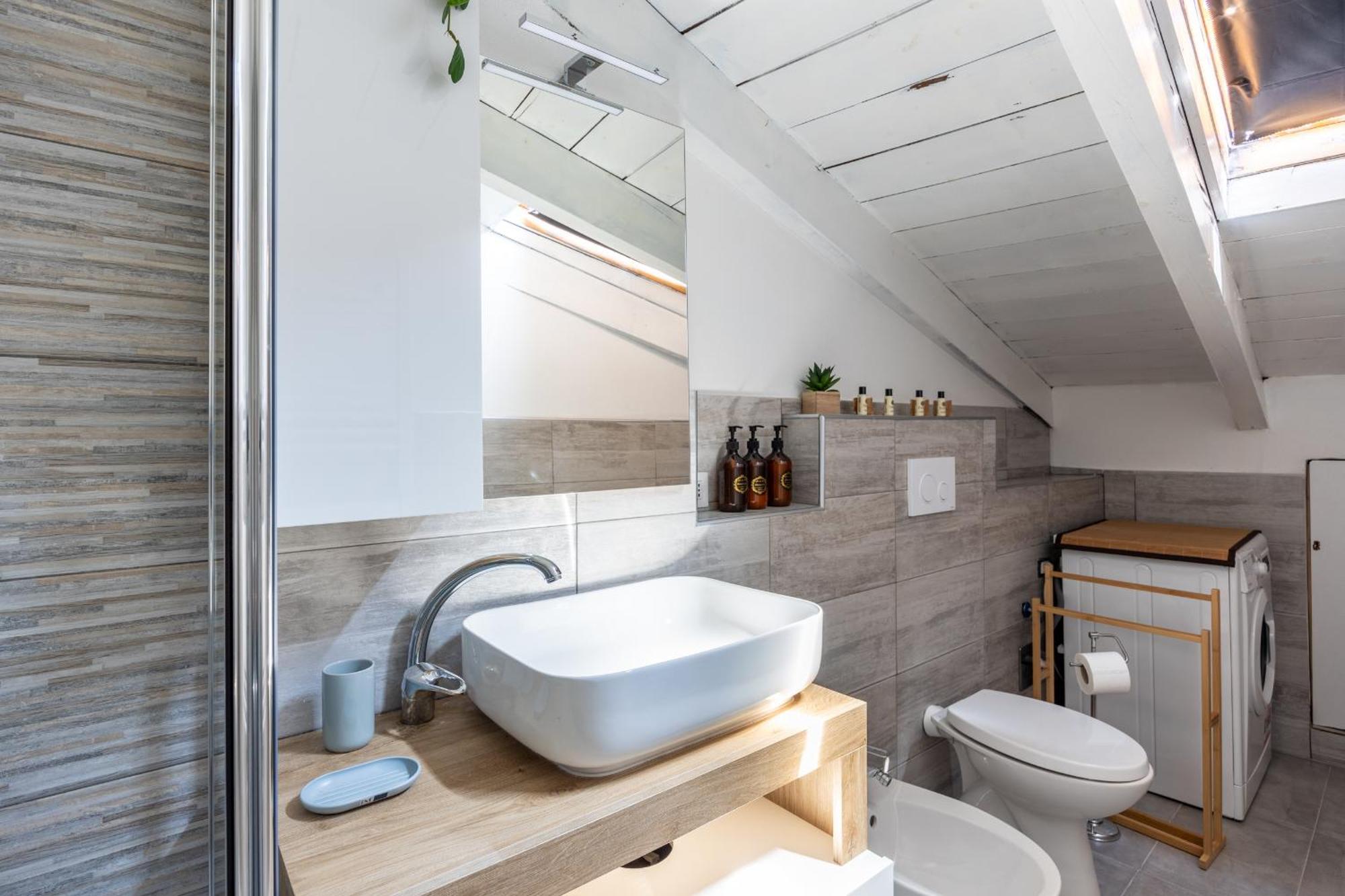 Appartamento Free Parking Tiny House Wifi Netflix 15 Minuti Dal Duomo Milano Esterno foto